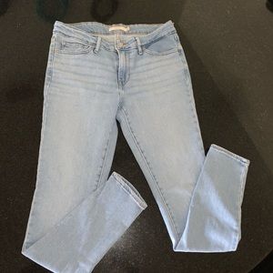 Levi’s pants used less than 3 times.